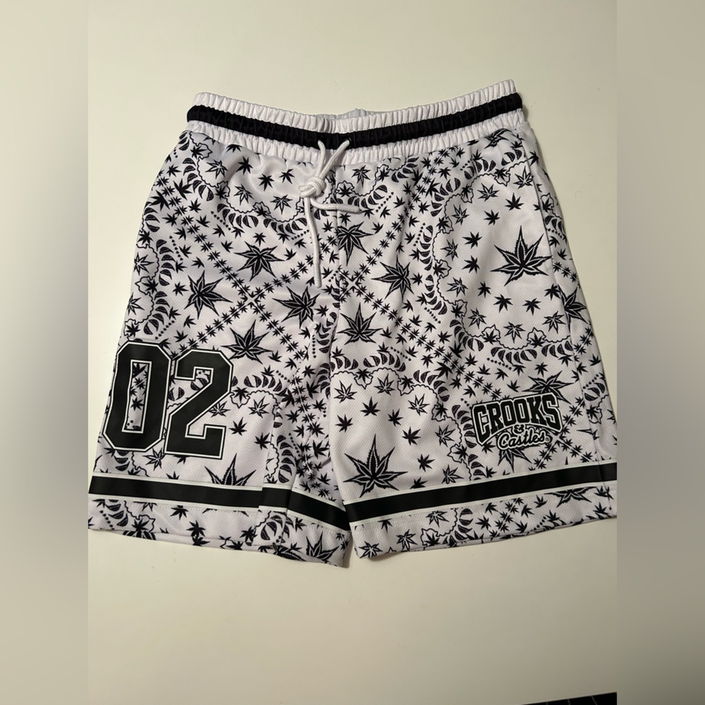 Crooks & Castles Monochrome Weed Leaf Design Basketball Shorts